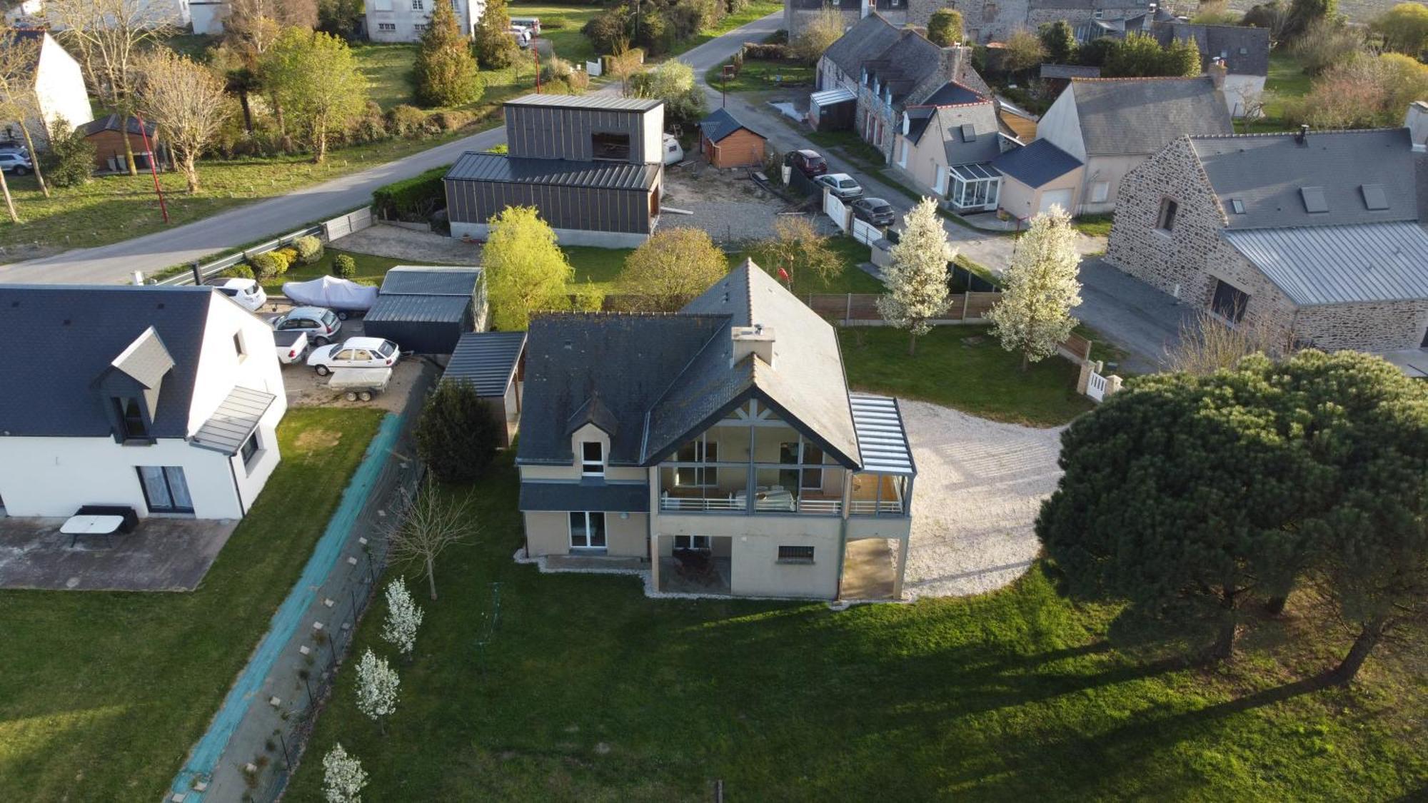 Cap Baie Malo Villa Hirel Екстериор снимка